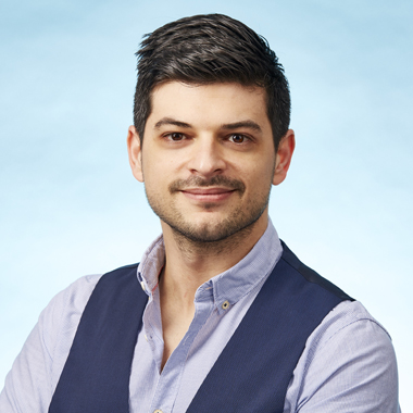 JULIEN ROUSSEL Assistant de Direction JULIEN ROUSSEL Assistant de Direction
